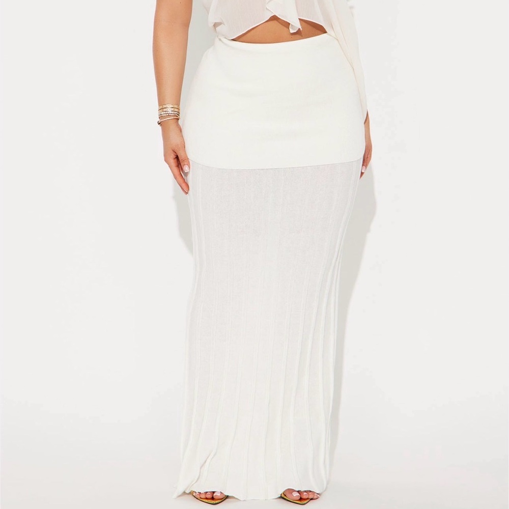NWT - Maxi Skirt